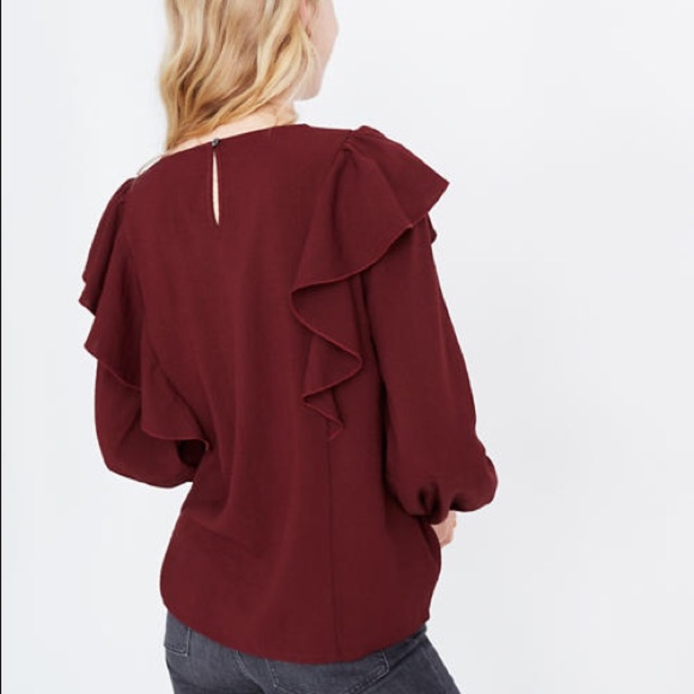 NWT Madewell Dark Cabernet Ruffled Front Top SzM - Picture 2 of 2